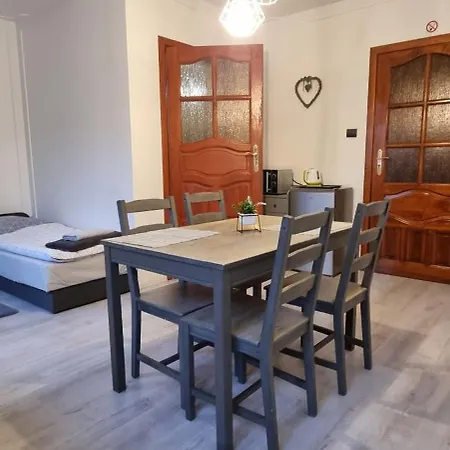 Noclegi Na Lacznej Swiebodzice Exterior photo